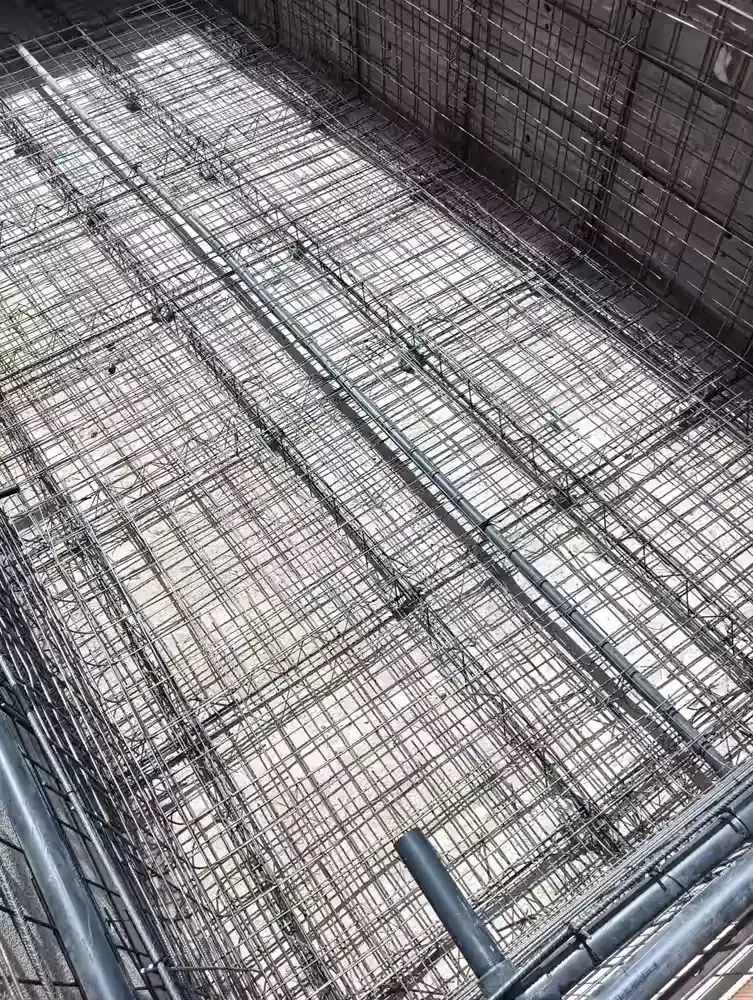 Construcción de piscina de hormigón armado en Andalucía Oriental