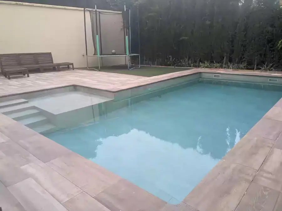 Proyecto de construcción de piscina en Granada
